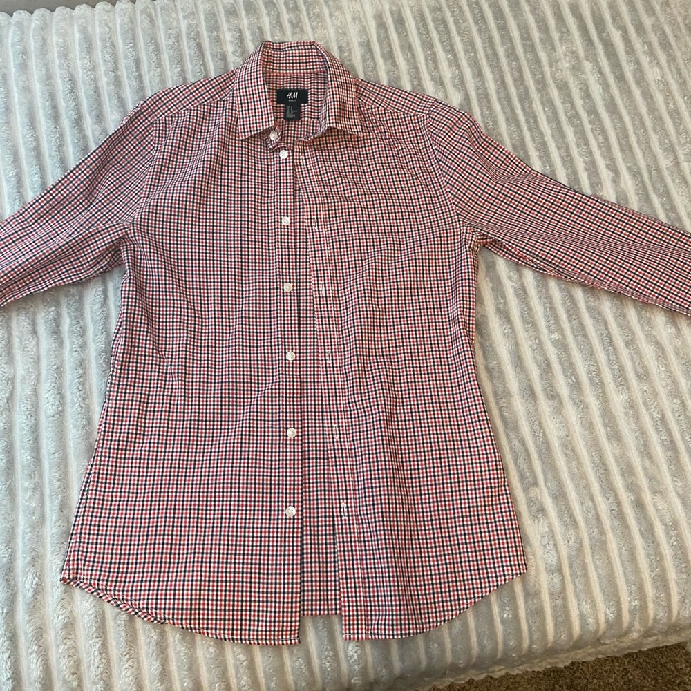 H&M easy iron slim fit dress shirt in red blue and white plaid